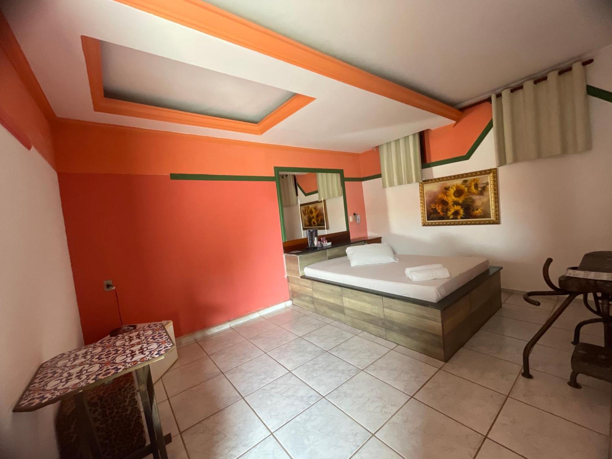 Lux Motel Оламбра Экстерьер фото