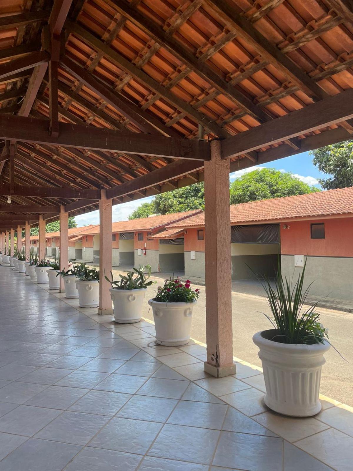 Lux Motel Оламбра Экстерьер фото